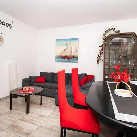 Apartman Lily Nin